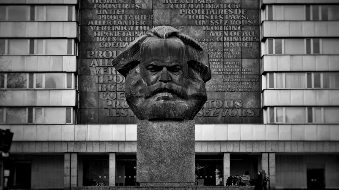Toomas Hiio: Karl Marxi õpetuse sünge tont